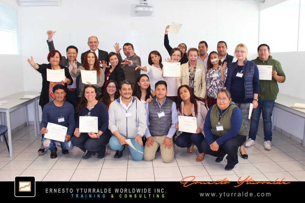 Team Building Cali Colombia | Ejercicios de integración empresarial con cuerdas bajas