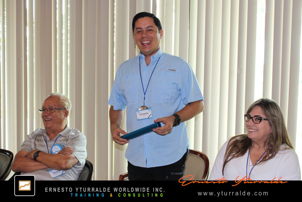 Team Building Cali Colombia | Talleres de Cuerdas Bajas para empresas en Latinoamérica